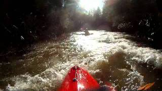 preview picture of video 'Kayaking Marsh Fork of Coal River in high water'
