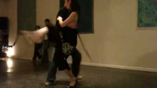 Damian Lobato & Meredith Klein:  Se Va La Vida (Improvisation)