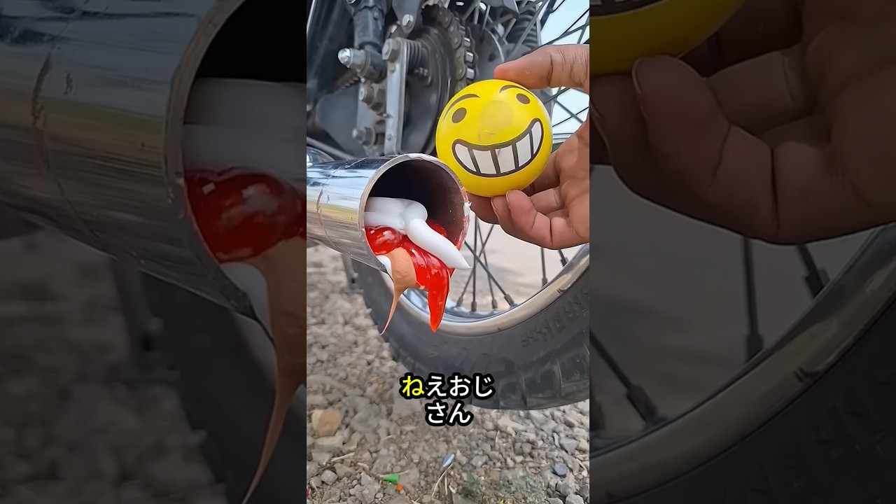 おじさんがマフラーを詰めた！😱🛵