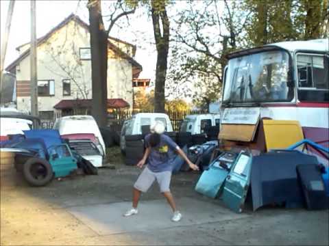 Robert Guzik Freestyle Football 2012