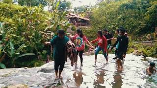 preview picture of video 'MONDROWE WATERFALL, Lahusa, Nias Selatan'