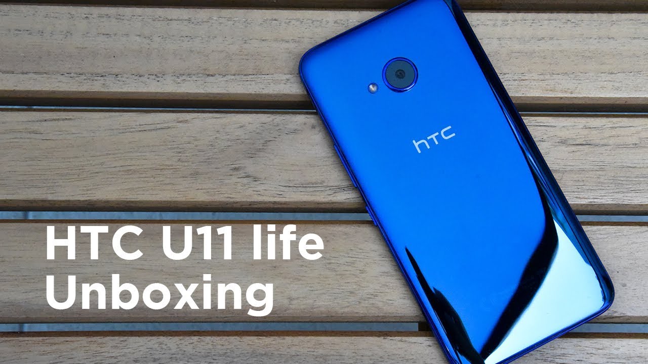 Unboxing the HTC U11 life with Aaron Baker