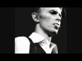 David Bowie - (1976) - Wild is the Wind 