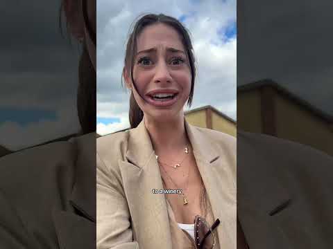 A day in the Val D’Orcia region 🍷🧀 #shesthetea #adayintuscany #shannyandedo