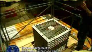 Guinness O Mundo dos Recordes 18º Bryan Berg quer construir o maior castelo de cartas