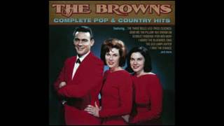 The Browns   Scarlet Ribbons (For Her Hair)