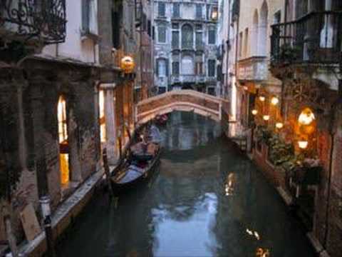 download lagu mp3 mp4 El Gondolier Testo, download lagu El Gondolier Testo gratis, unduh video klip El Gondolier Testo