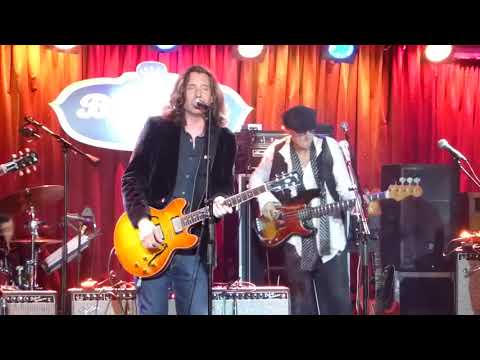 Jimmy Vivino's NYC Blues Revue ft Scott Sharrard - Statesboro Blues 9-6-17 BB King, NY