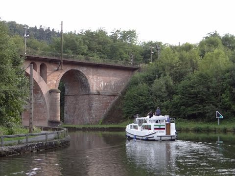 download lagu mp3 mp4 Saverne Hausboot, download lagu Saverne Hausboot gratis, unduh video klip Saverne Hausboot