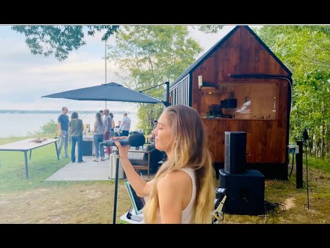 Salty Music Live video.