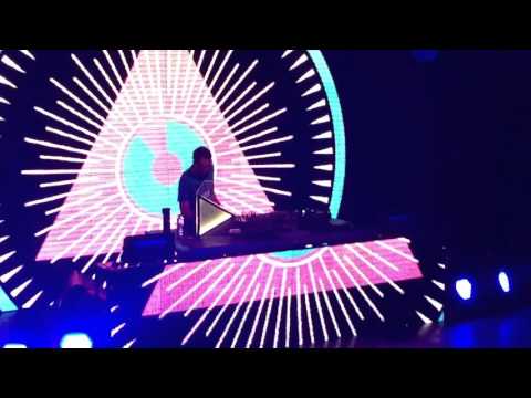 Evgeny Svalov (4Mal) Warm-up for Timo Maas. Teleclub, Yekaterinburg, 04/12/2015 (1)