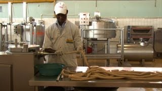 Download lagu Uganda research lab hopes to create food revolution mp3 Download lagu Uganda research lab hopes to create food revolution mp3