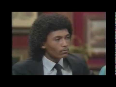 download lagu mp3 mp4 Synanon, download lagu Synanon gratis, unduh video klip Synanon