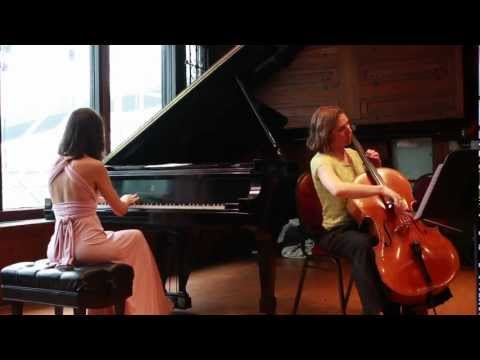 Estrada Branca + Arabesque n.1 (Tom Jobim & Vinicius de Moraes + C. Debussy) - Júlia Tygel