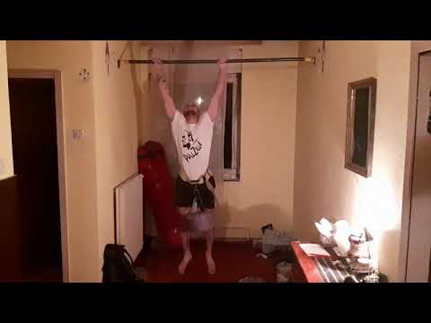 22 pull ups +31kg