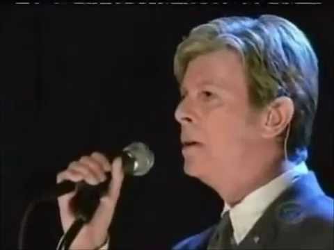 David Bowie's last performance ever, "Life On Mars"