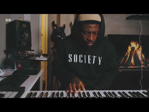 Chillhop jam with Abbey Road’s Mrs Mills piano (Spitfire Audio)