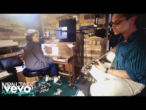 Norah Jones, Rodrigo Amarante - Falling (Live)