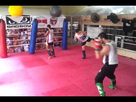 1ª Parte - Preparação para Sul Americano de Kickboxing