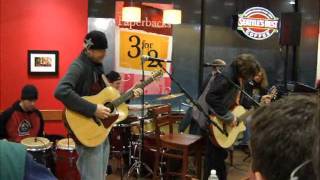 moe. - Blue Jeans Pizza Live @ Borders - improved resolution!