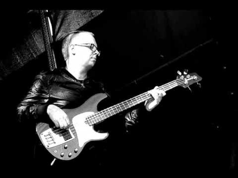 Leslie Da Bass - Okseloigus