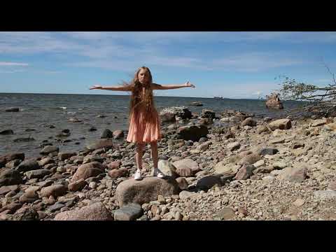 Doomino - (Liis Lemsalu x Stefan)-  esitaja - Trisse Annabel Trumsi - #skyplussuvelaul