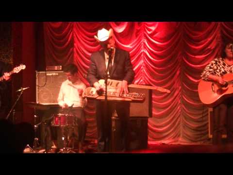 My Baby Dont Dance To Nothin But Ernest Tubb - Junior Brown