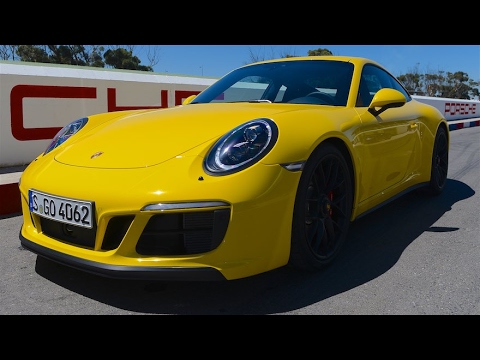 Porsche 911 Carrera GTS Review