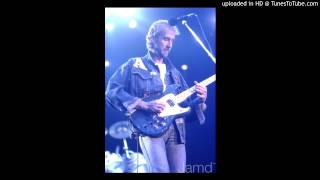 Mike & the Mechanics - Too Far Gone