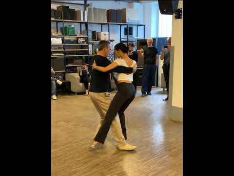 Tango workshop: Murat Erdemsel & Silvina Tse. Sacadas versus Colgadas