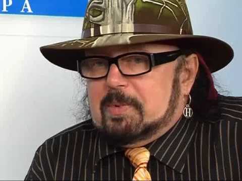 Hołdys: Politicians are professional liars