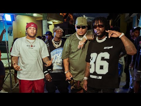 Bulin 47 x Chiki El De La Vaina x Flow 28 x Ceky viciny  - WAKALELE ( Video oficial )