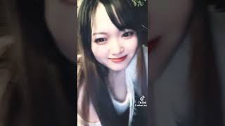 谷間がなんとも言えない控えめに言って好き