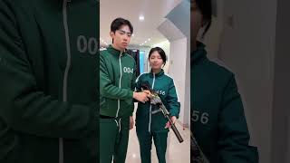 哈莉·奎茵教大家多吃水果！！