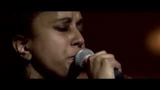 Susheela Raman - Taboo (Live à Fip 2014)