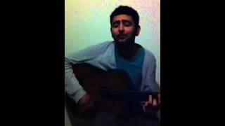 Guille saluda y canta