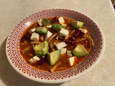 SOPA DE TORTILLA DELICIOSA Y ECONOMICA