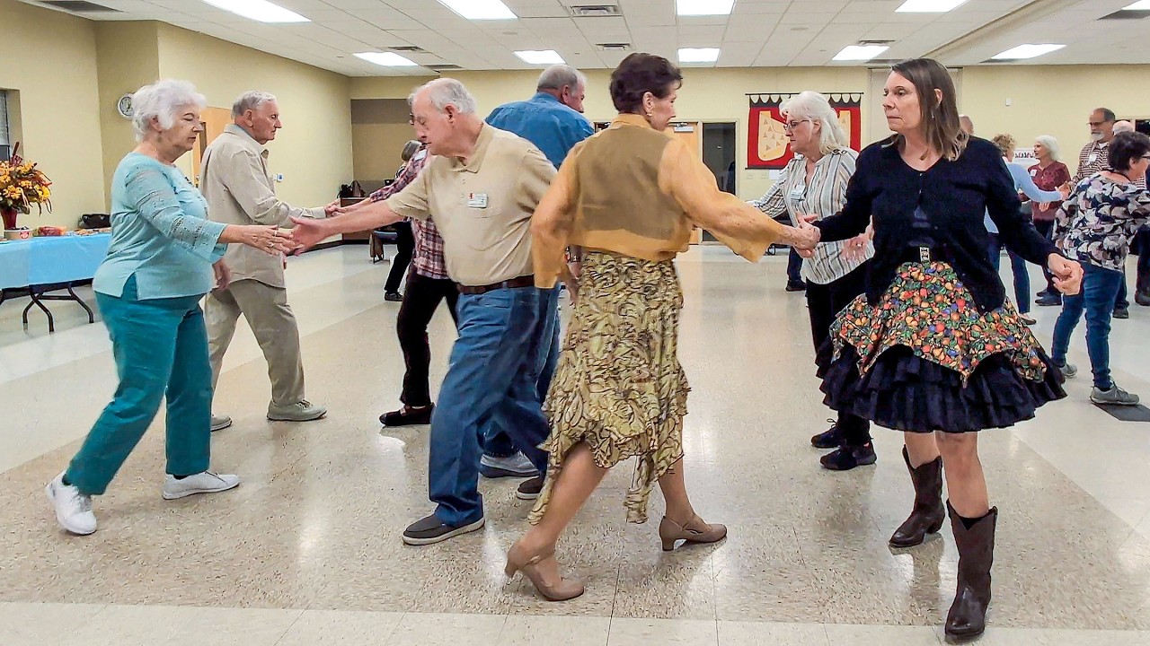 Square dancing with Curt Braffet calling at the West County Spinners in St. Louis, MO 11/17/25.