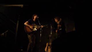 Joey Ryan feat. Kenneth Pattengale "Like A Cloak" Live, McCabe's Gutiar 4/24/10 HD Stereo
