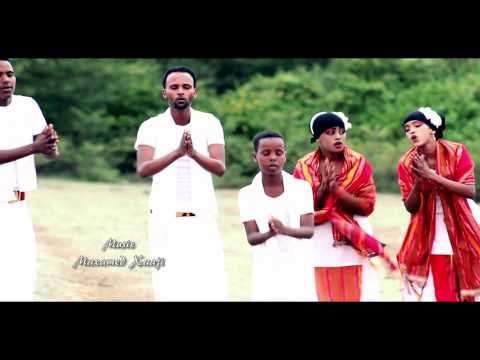 NEW CIRCUS SOMALILAND  Kaabe Aroos Official Video by: Nagiib Wadne 2015 (HD)