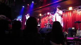 Micky Dolenz     &quot;Randy Scouse Git&quot;