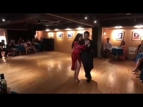 Annie & Eric Chang - "Que Dios te ayude"