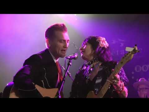JAMES INTVELD AND ROSIE FLORES 004