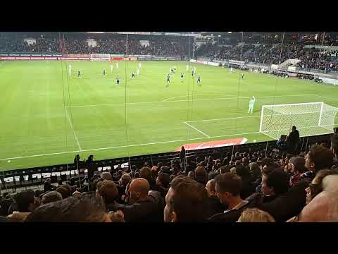 Willem II - SC Cambuur: Aftrap