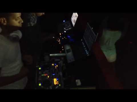 B2B Willi Correa / Victor C- Live Set Privatos Bar