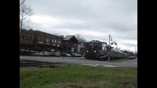 preview picture of video 'Blue Ridge Scenic Railway Train Northbound in Blue Ridge, Ga.'