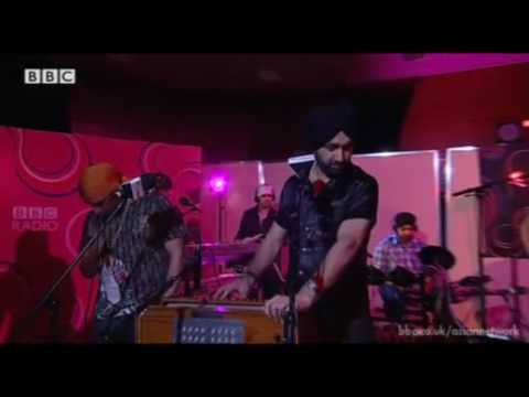 Sukshinder Shinda, Jazzy B- Bole So Nihal De Jaikare