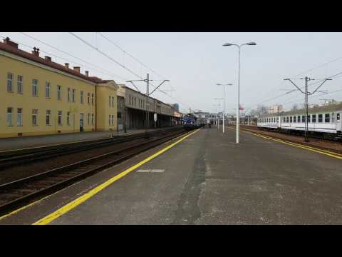 EP09-029 + IC BOZNAŃSKA z Wrocławia Gł. do Przemyśla Gł. odjeżdża z dworca Rzeszów Główny 04.03.17