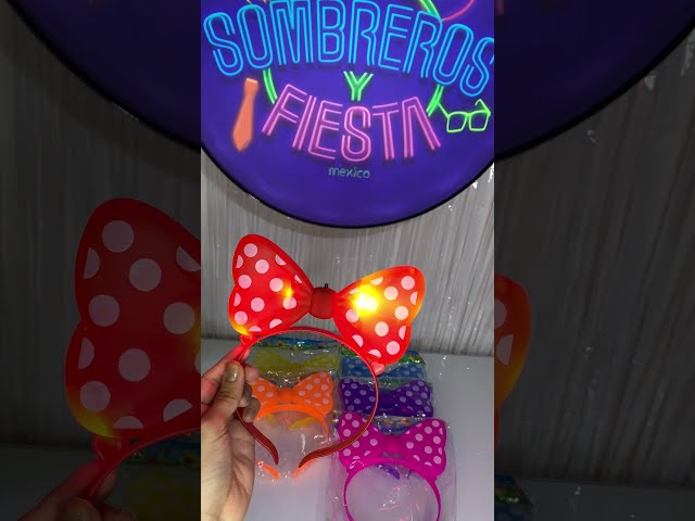 Vídeo relacionado con Handcess Diadema con luz LED para carnaval, accesorios para el cabello para fiestas rave, accesorios para el cabello para mujer