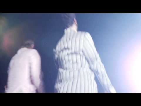 Sweatshirt (Eric Crusher & Chloe) - Unicorn (unofficial video)